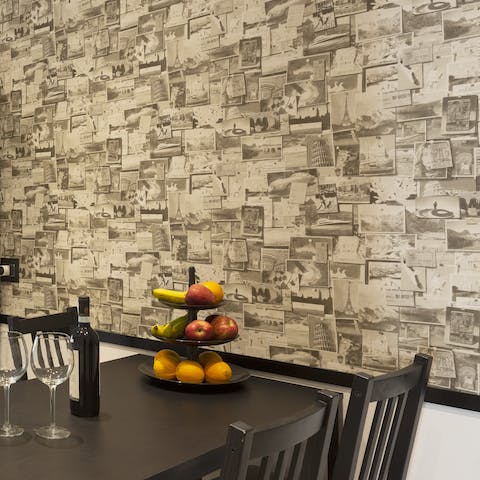 The kitchen wallpaper