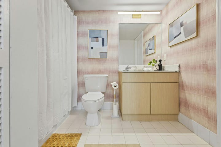 Bathroom photo