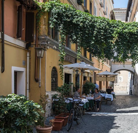 Explore Rome's charming backstreets in and around Trastevere, 500 metres away