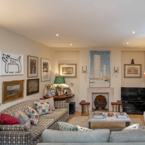 Drop your shopping at the door as you get comfortable after a long day out