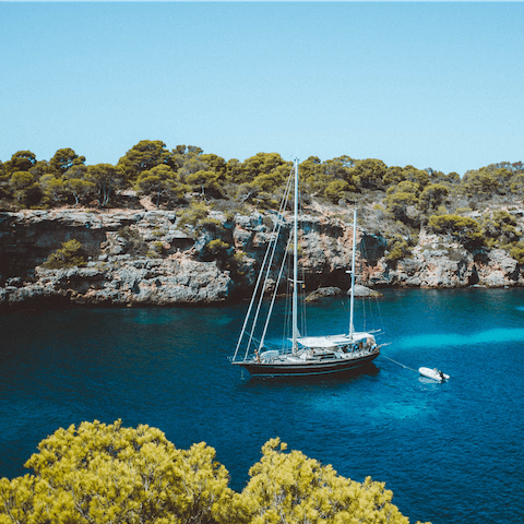 Explore Mallorca’s stunning coastline