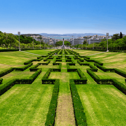 Stay in Avenidas Novas, only a short walk from Parque Eduardo VII