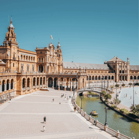Stay in Seville's central El Arena district