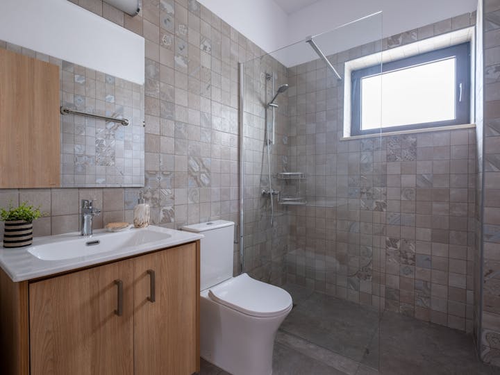 Bathroom photo
