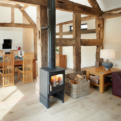 Light the fire and savour cosy evenings in the living room