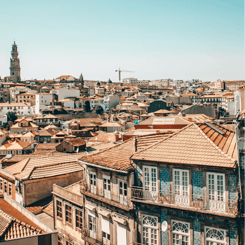Explore the artistic landscape of Porto from this home in Cedofeita
