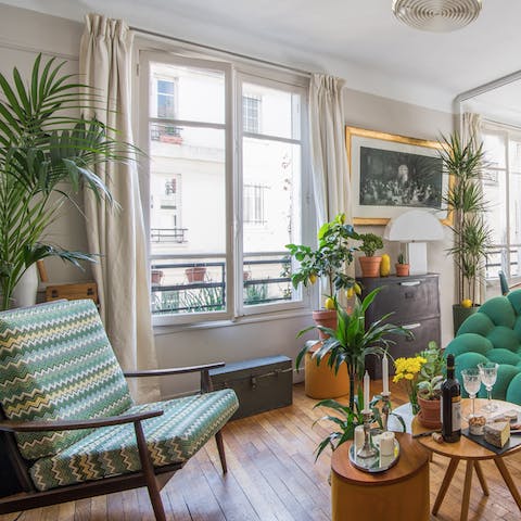 The retro living room furniture