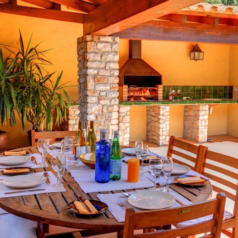 Get creative with Catalonian flavours in the outdoor kitchen