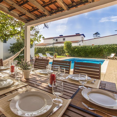 Enjoy alfresco meals in the shade