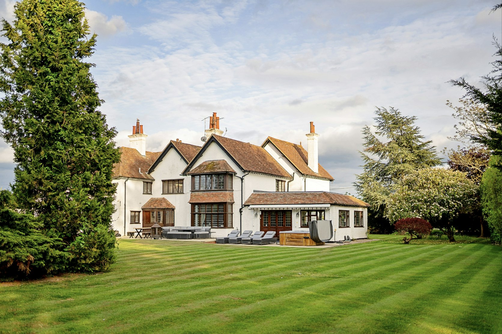 Orchard Hollow