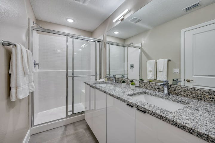 Bathroom photo
