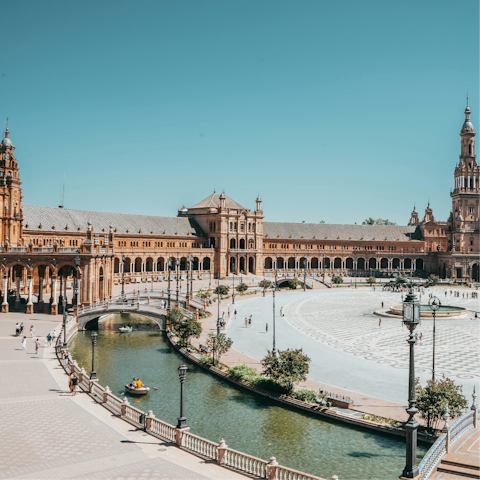 Spend an afternoon exploring Plaza de España