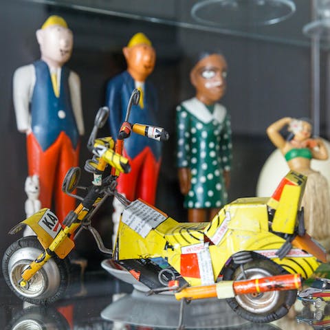 The Vintage flea market finds