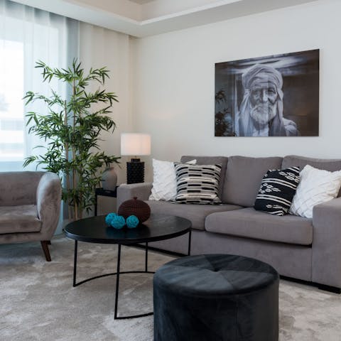 Snuggle up in the bright and comfy lounge area