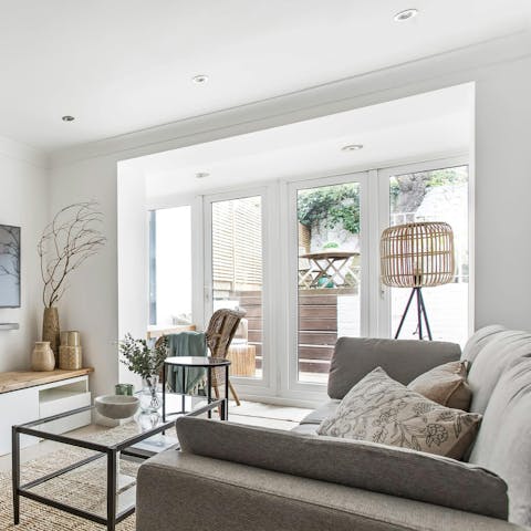 Sit out in the cosy private garden