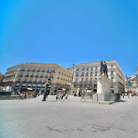 Discover Madrid's famous historical centre, you're a five-minute Metro ride or twenty-five minute walk to Puerta del Sol