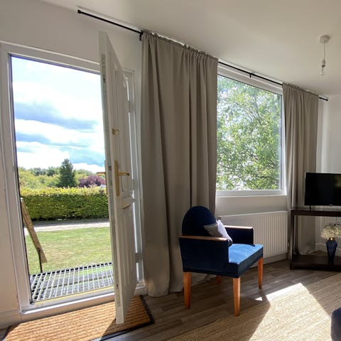 Open the door to idyllic Dorset country surrounds