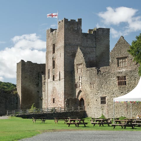 Walk to Ludlow Castle in under fifteen minutes