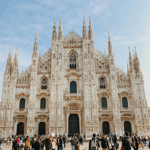 Start your sightseeing at the Duomo, a twenty-minute stroll away