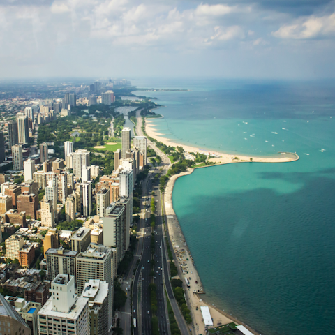Explore Chicago’s stunning Gold Coast