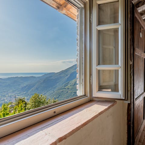 Wake up to the Tuscan landscape