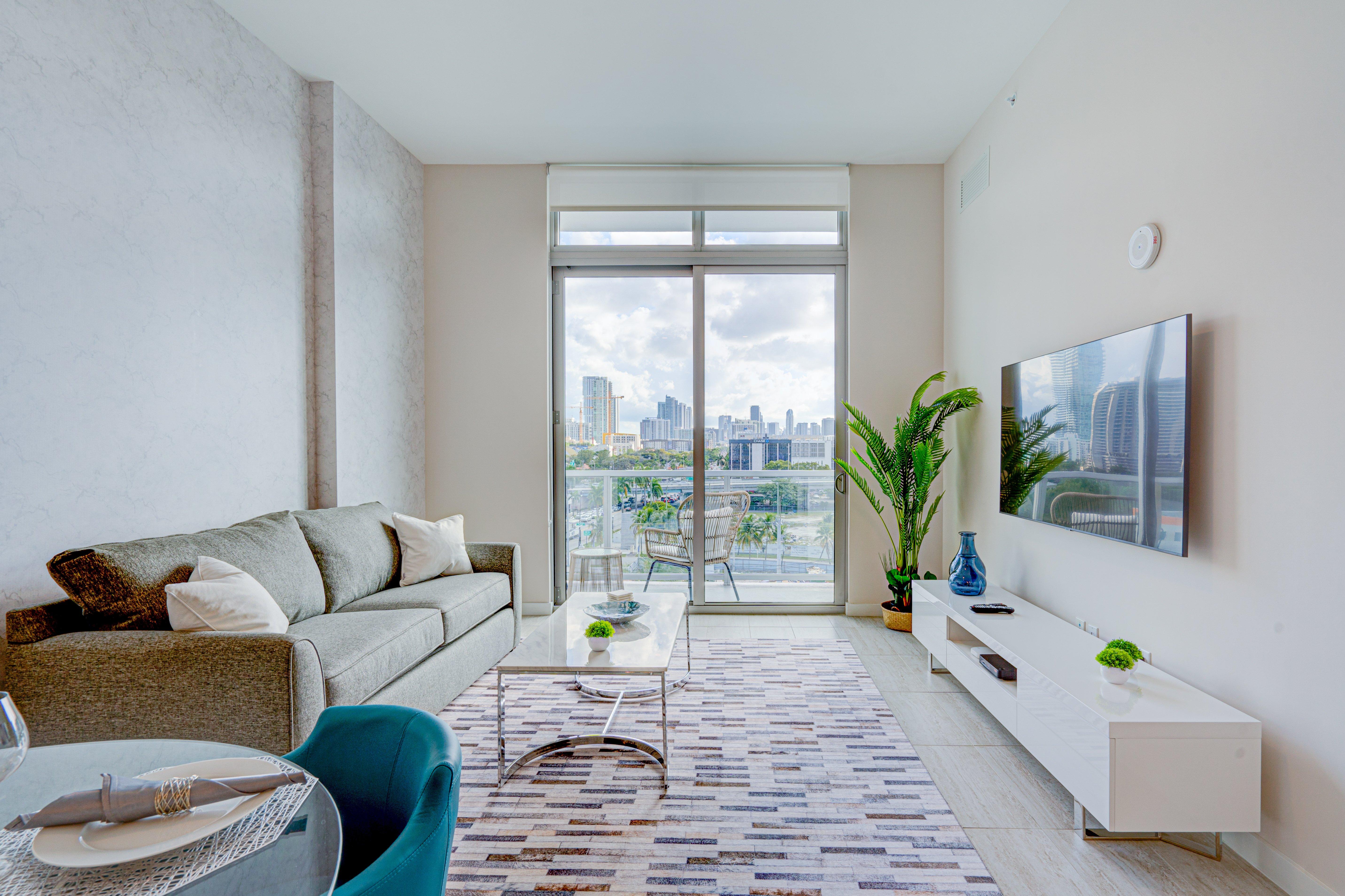 Biscayne Daydream
