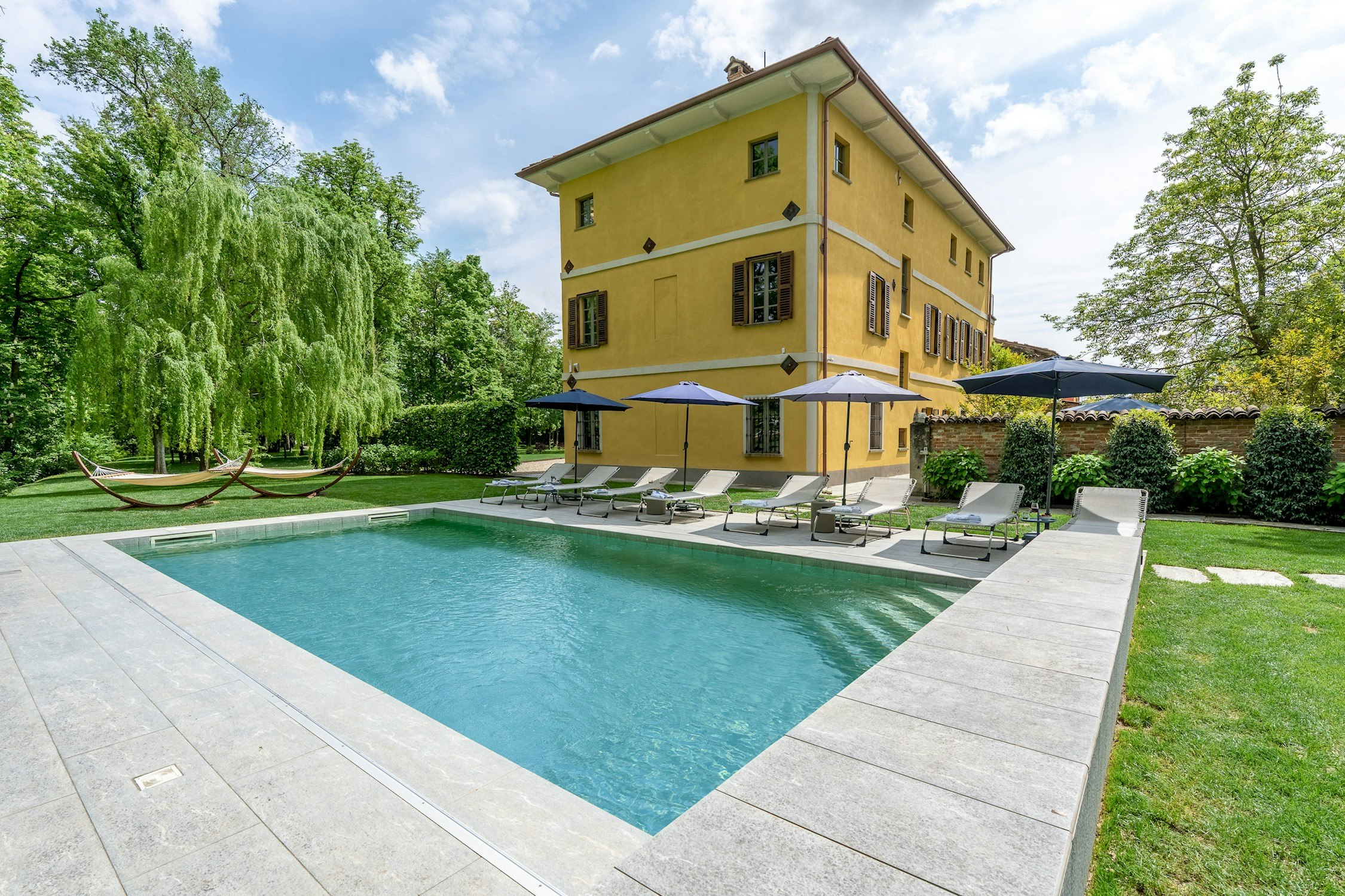 Baroque & Barolo