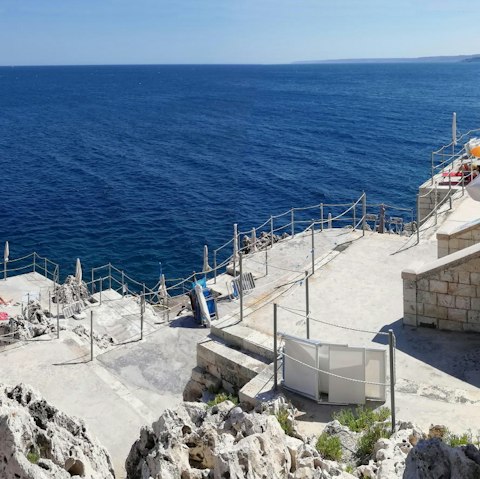 Enjoy direct access to the sea via the stairway right outside the apartment, shared with the other residents