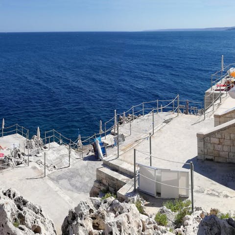 Enjoy direct access to the sea via the stairway right outside the apartment, shared with the other residents
