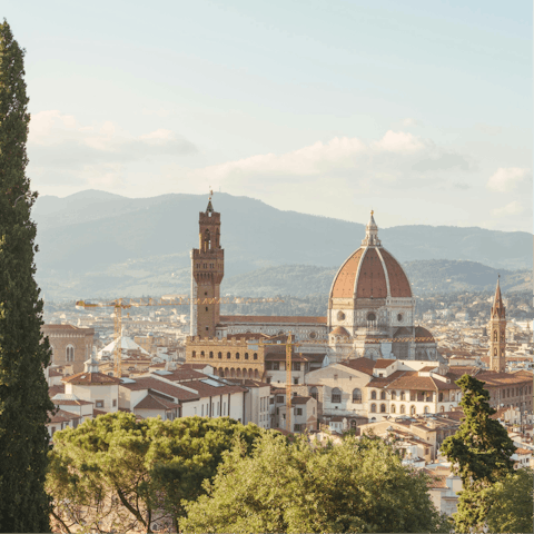 Explore the iconic sights of Tuscany with a trip to Florence
