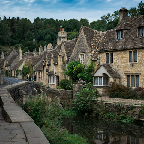 Spend a day discovering the villages of The Cotswolds