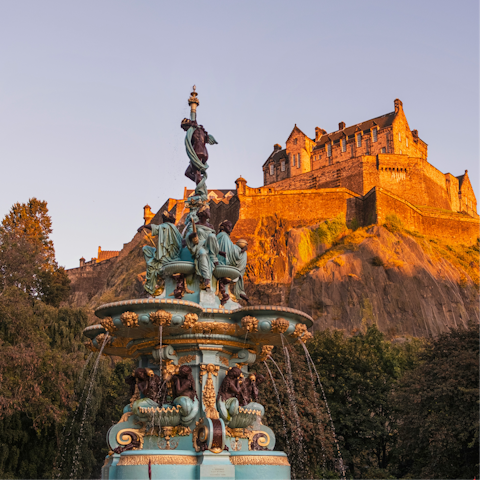 Wander through the heart of Edinburgh to the Castle