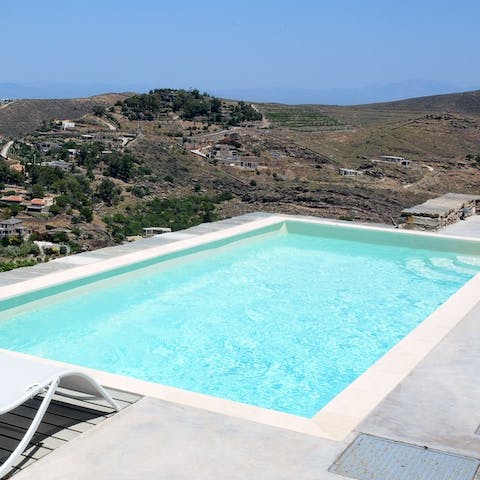 Swim gentle laps in the private infinity swimming pool