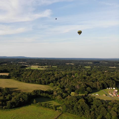 Take in the unspoiled countryside around Petworth –⁠ or head to it's bustling town centre, an eight minute drive away