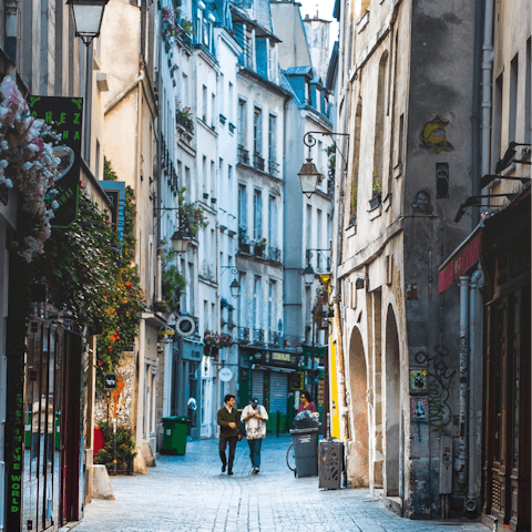 Visit nearby Le Marais with its many restaurants