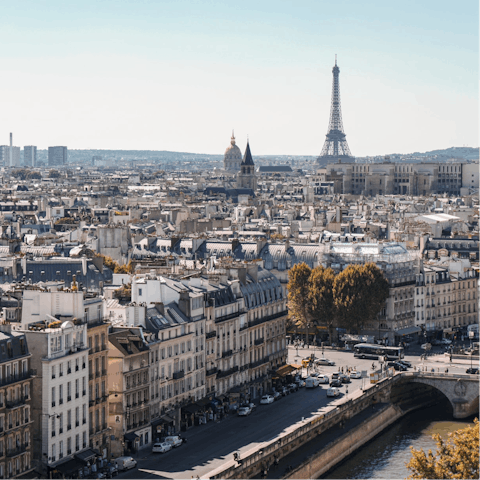 Stay within a short walk of the Jardins des Archives Nationales