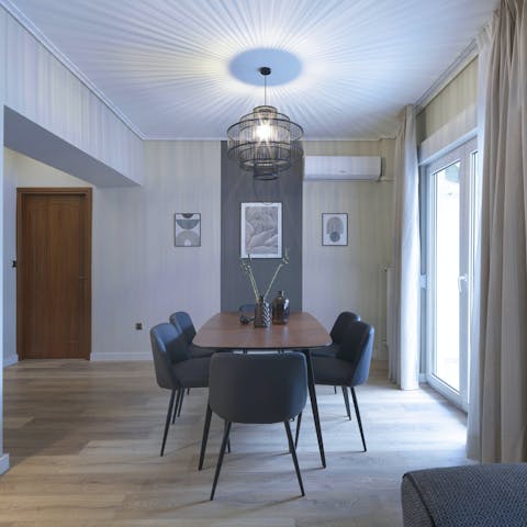 Spend quality time together in between seeing the sights