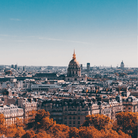 Explore Invalides, a charming area in Paris' 7th arrondissement
