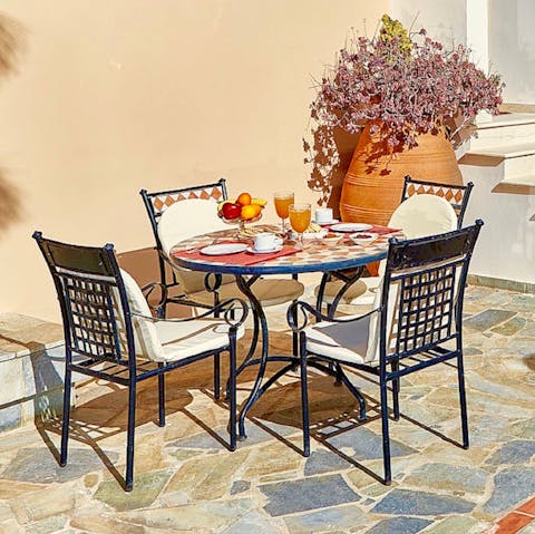 Enjoy breakfast in the glorious sunshine