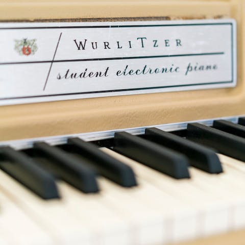 Improvise a tune on the piano