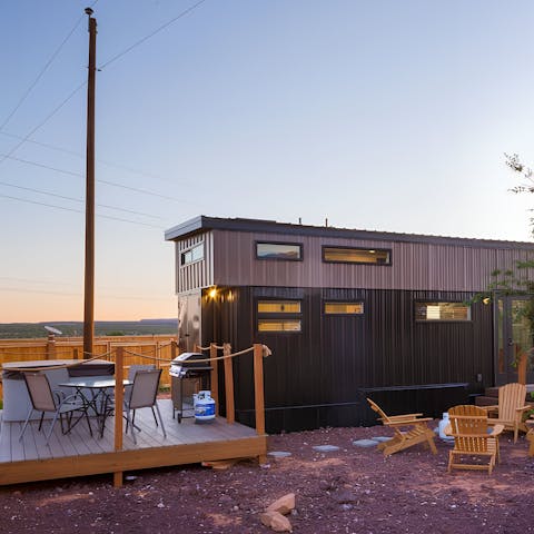 Savour long soaks in the hot tub and beautiful views