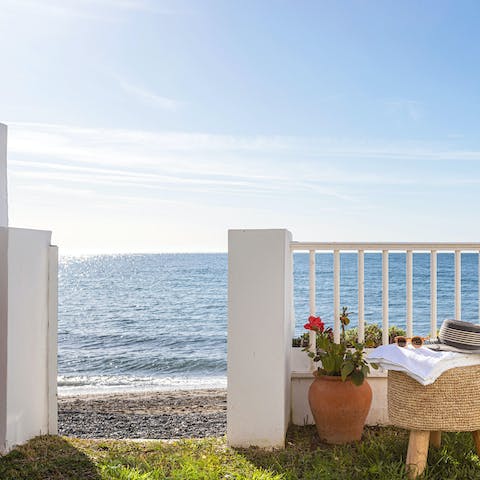 Have your feet on the beach in no time – your garden backs onto it