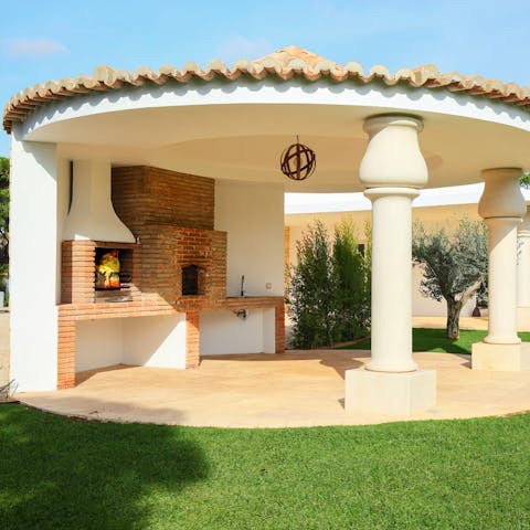 Cook on the built-in barbecue and dine under the stars