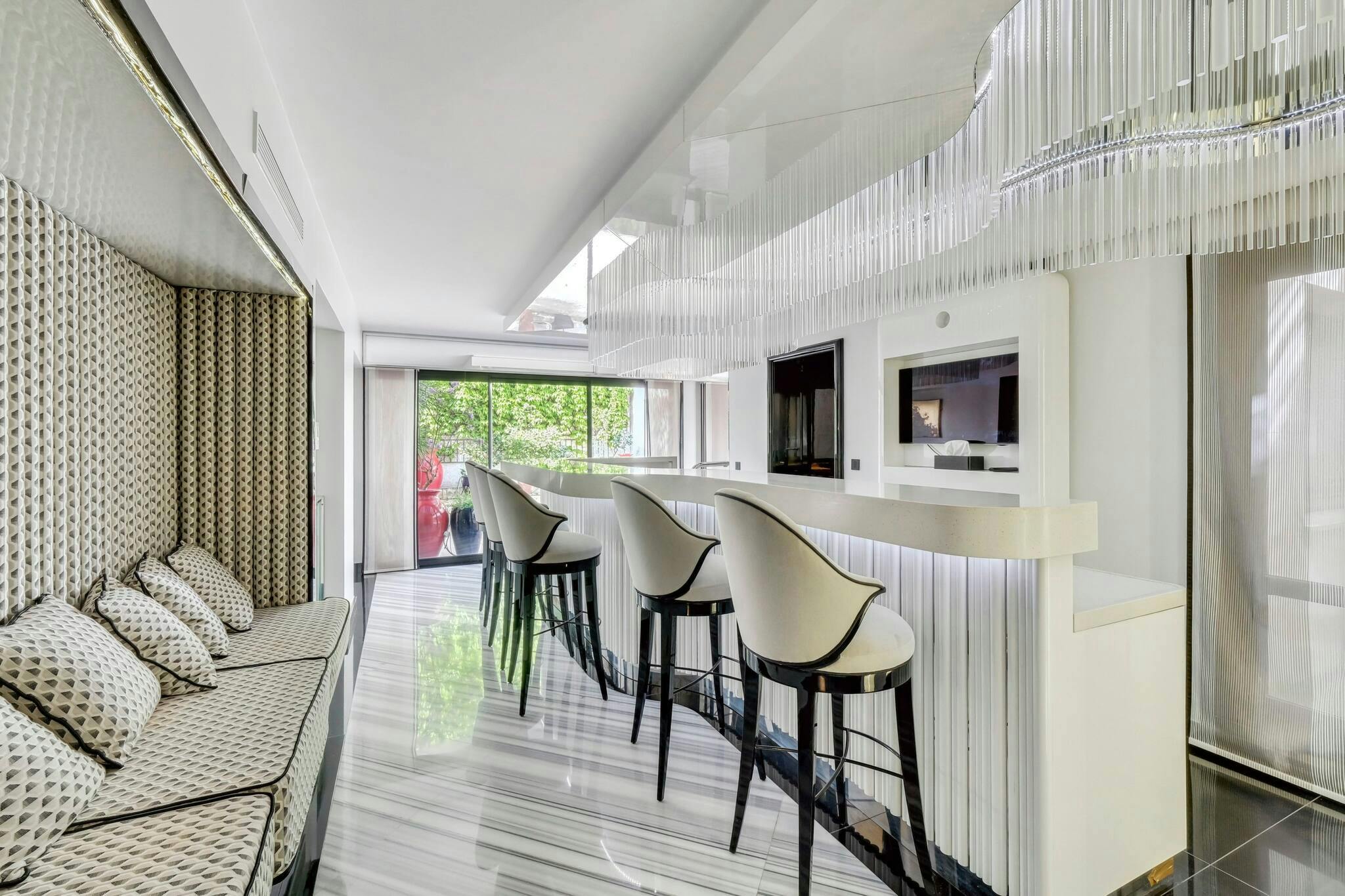 Le Prestige Parisien