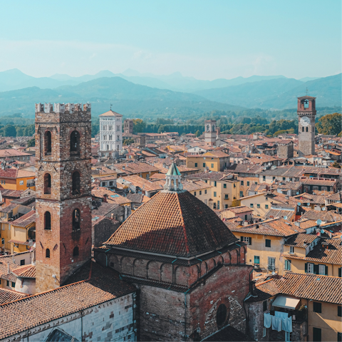 Take a day trip to Lucca, a short drive away