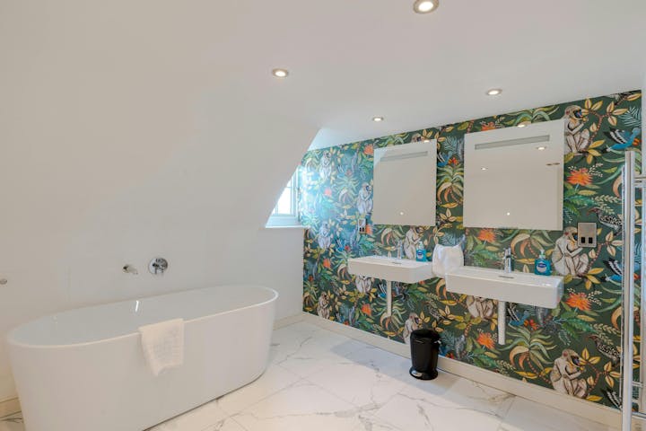 Bathroom photo