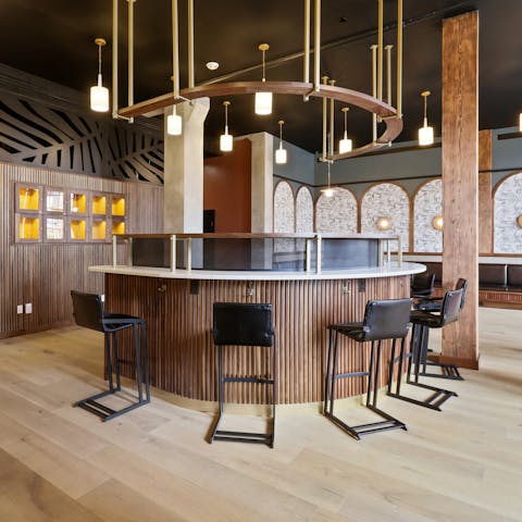 Visit the building's bar for pre-dinner drinks