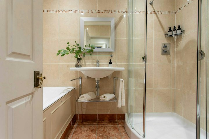 Bathroom photo