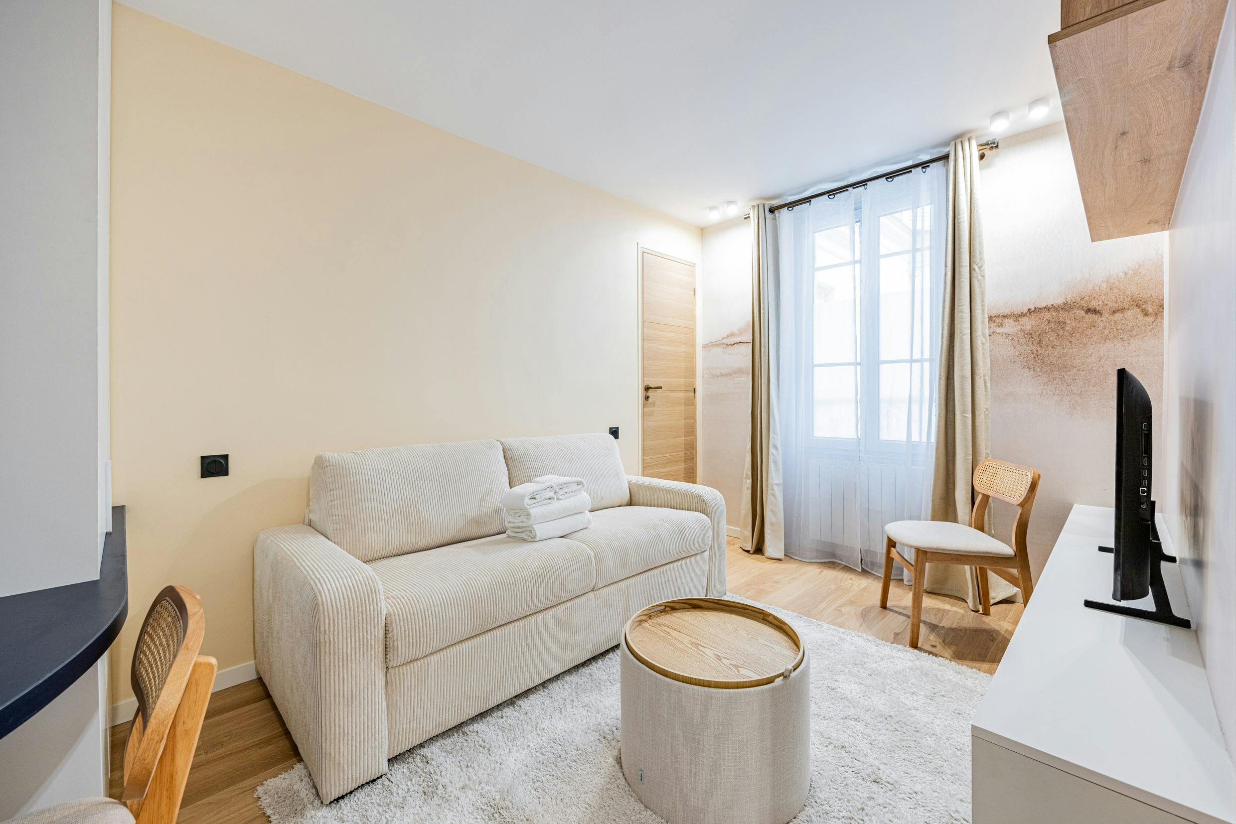 Walking in Montmartre