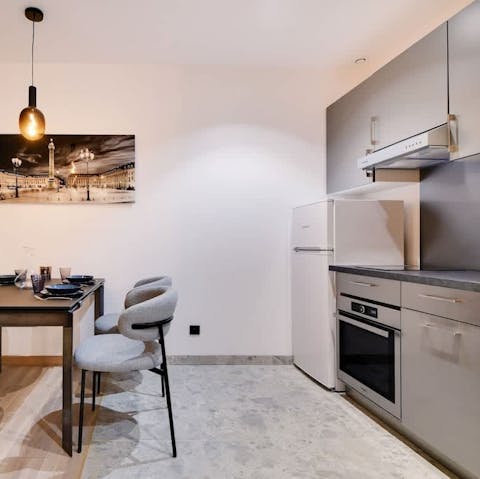 Cook some Parisian cuisine in the modern kitchen